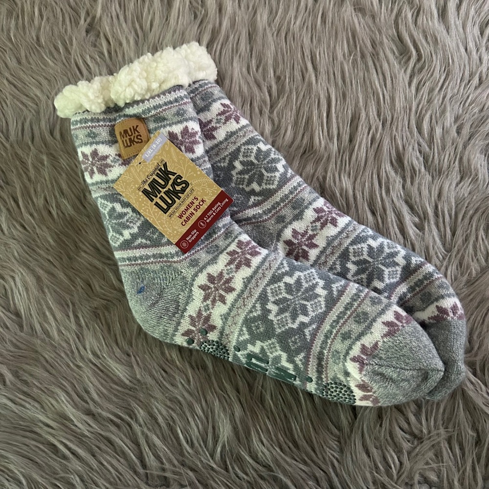 Muk Luks Cabin Sock Womens Size Large/XL (8-10)‎ Non-Slip Grippers Warm Lining